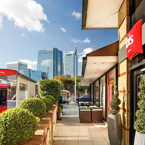 Ibis Docklands Canary Wharf *** Londyn